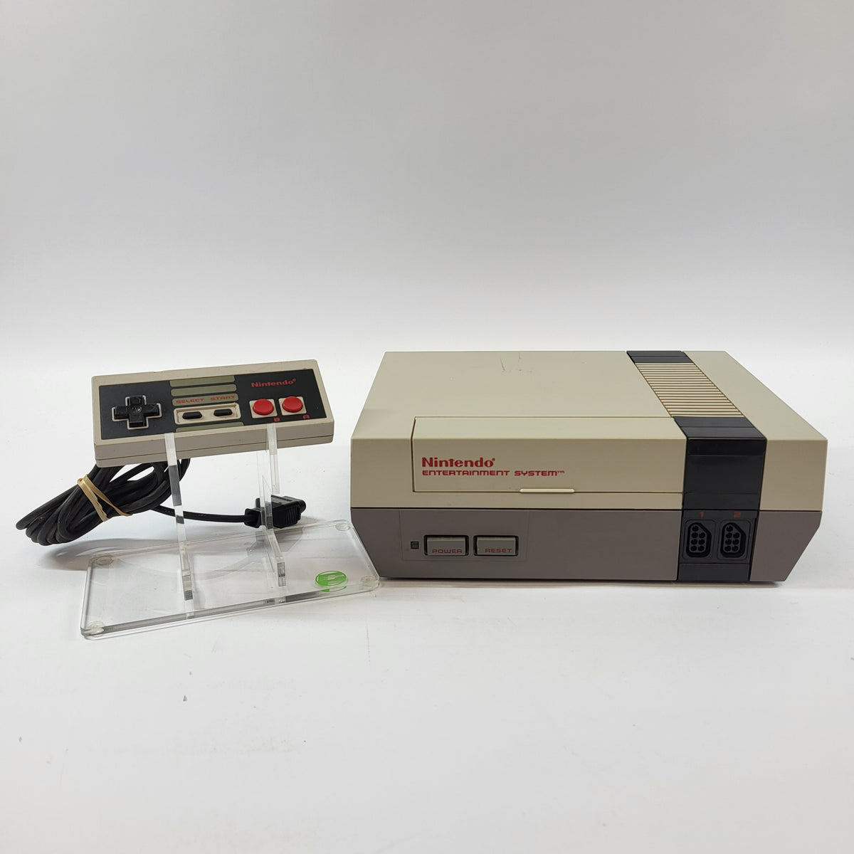 Nintendo Entertainment System NES Console Gaming System NES-001 Gray