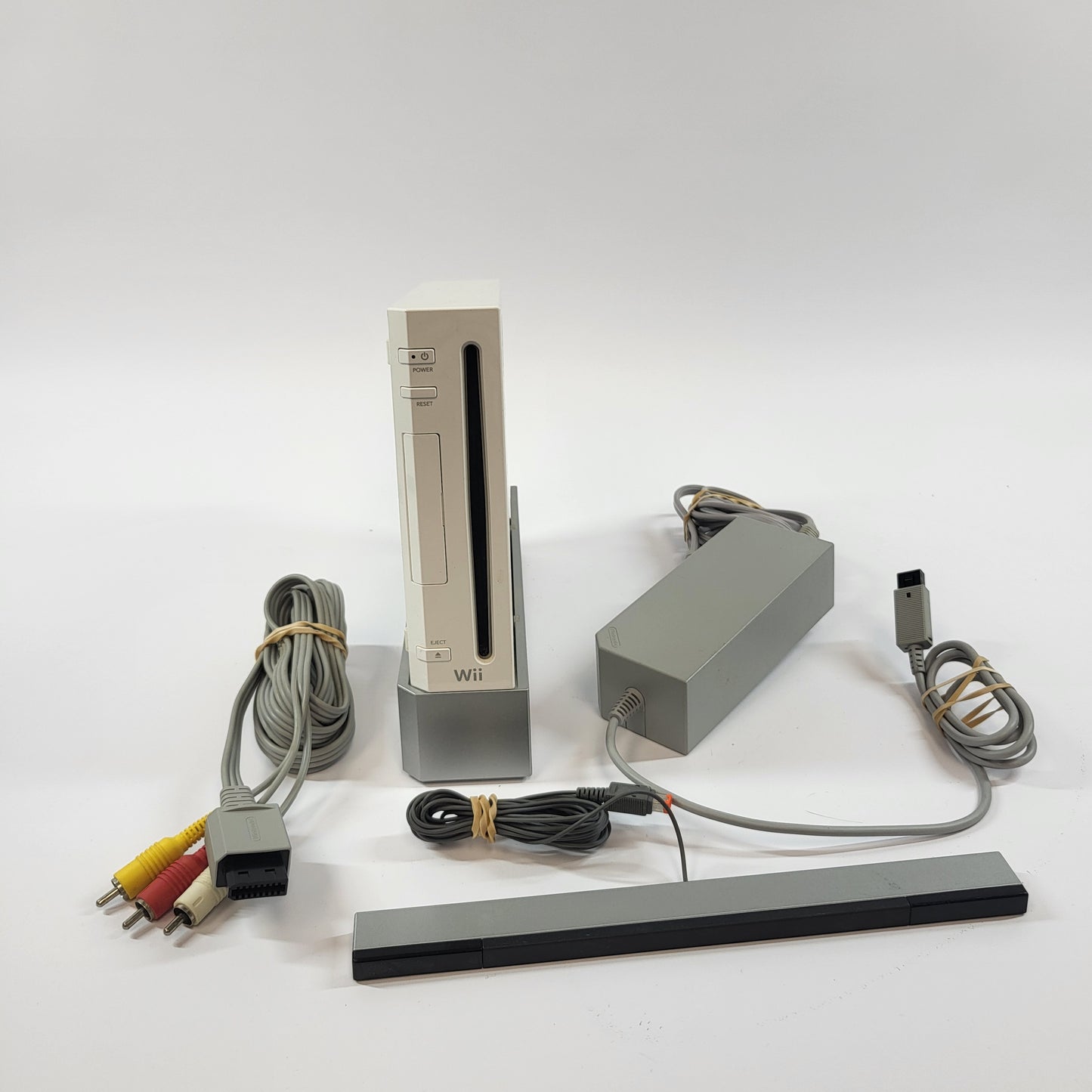 Nintendo Wii Console Gaming System RVL-001 White