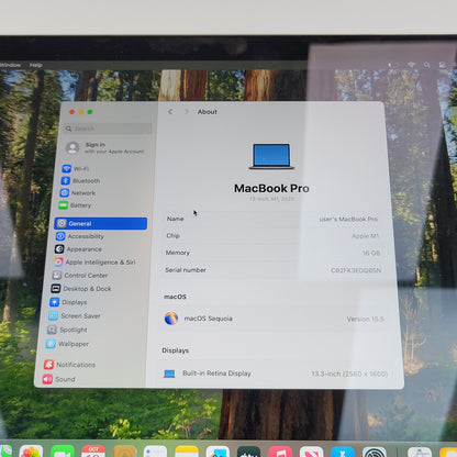 2020 Apple MacBook Pro 13.3" M1 8C GPU 3.2GHz 16GB RAM 256GB SSD A2338