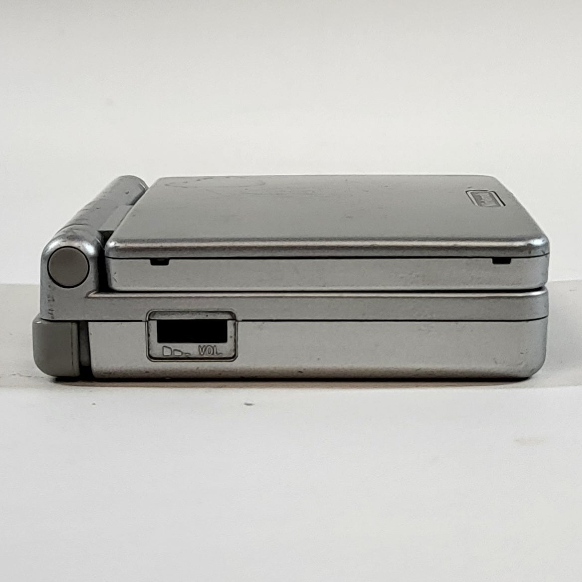 Nintendo Gameboy Advance SP Handheld Game System AGS-001