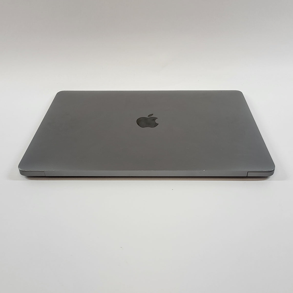 2020 Apple MacBook Air 13.3" i5 1.1GHz 8GB RAM 512GB SSD Space Gray A2179