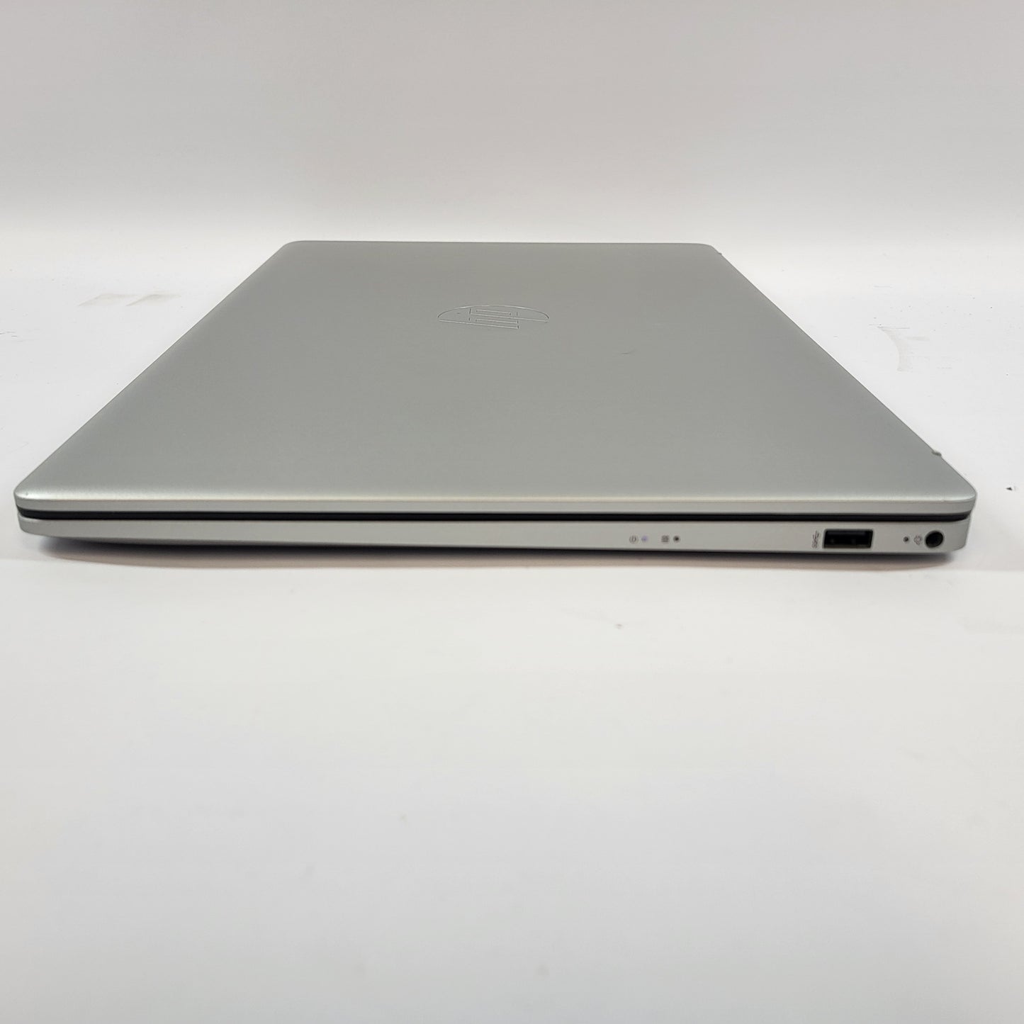 HP Laptop 17-CN3003DX 17.3" i3-N305 1.8GHz 8GB RAM 256GB SSD