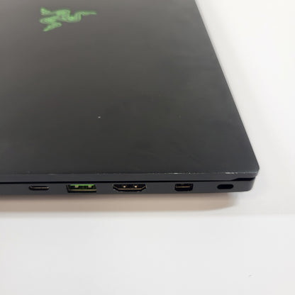 Razer Blade 15 RZ09-02386 15.6" i7-8750H 2.2GHz 16GB RAM 512GB SSD GeForce GTX 1070 Max-Q READ