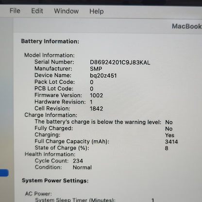2019 Apple MacBook Air 13.3" i5 1.6GHz 8GB RAM 128GB SSD Space Gray A1932