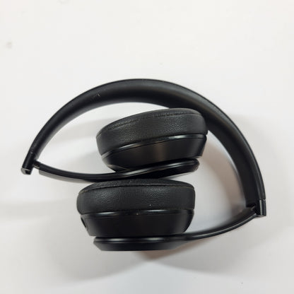 Beats Solo3 Wireless On-Ear Bluetooth Headphones Black A1796