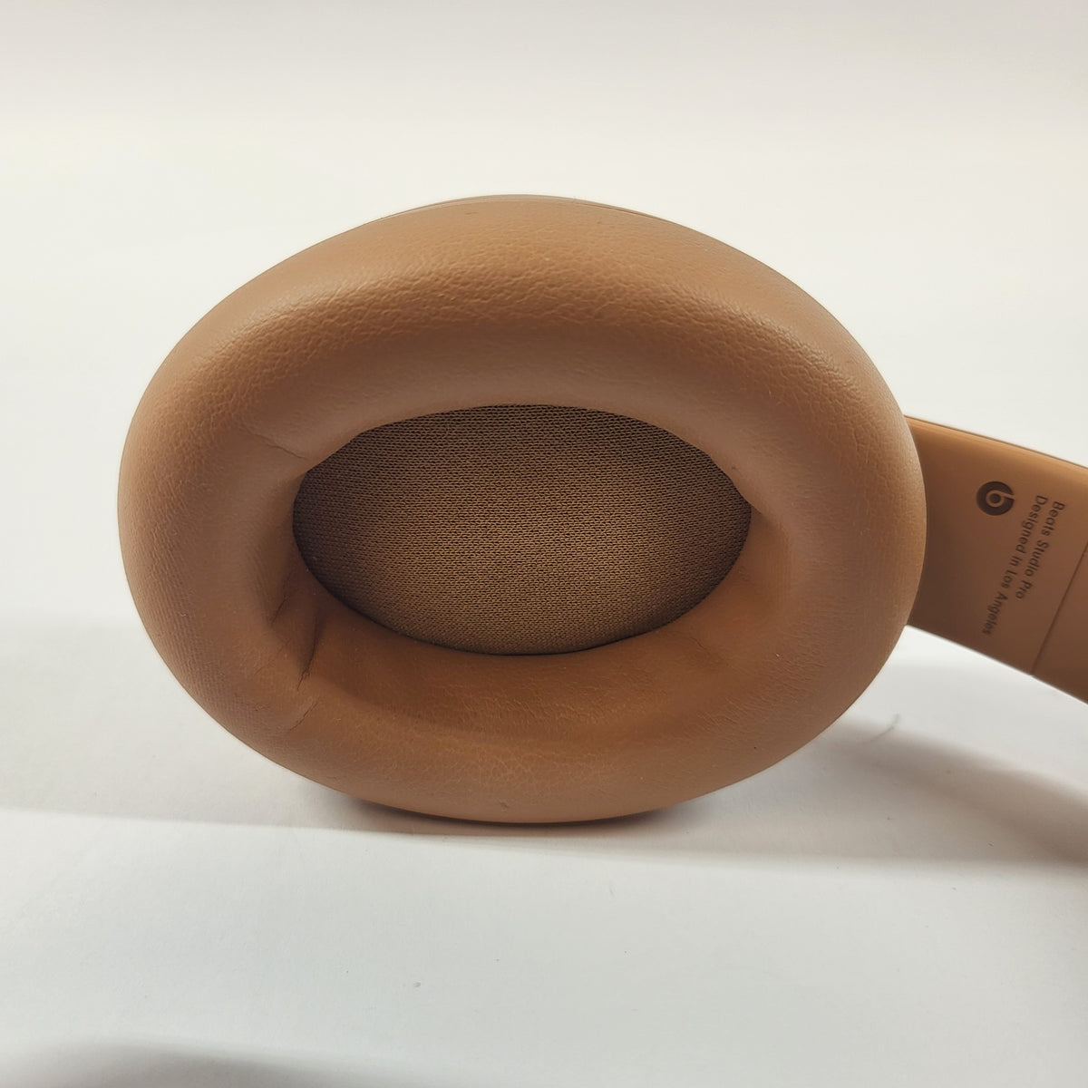 Beats Studio Pro Deep Brown MQTQ3LL/A