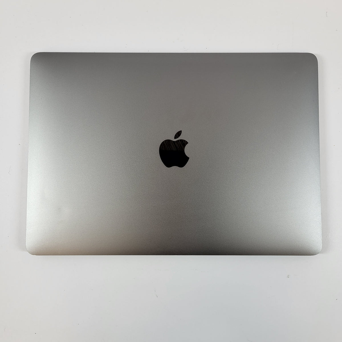 2019 Apple MacBook Air 13.3" i5 1.6GHz 8GB RAM 128GB SSD Space Gray A1932