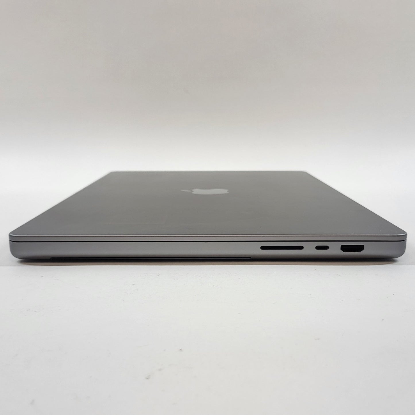 2021 Apple MacBook Pro 16" M1 Max 32C GPU 3.2GHz 32GB RAM 1TB SSD MK1A3LL/A