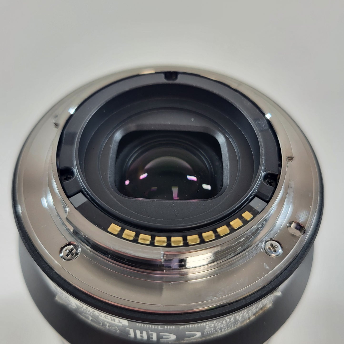 Sony SELP18105G 24-105mm f/4 E-Mount APS-C Wide-angle Power Zoom