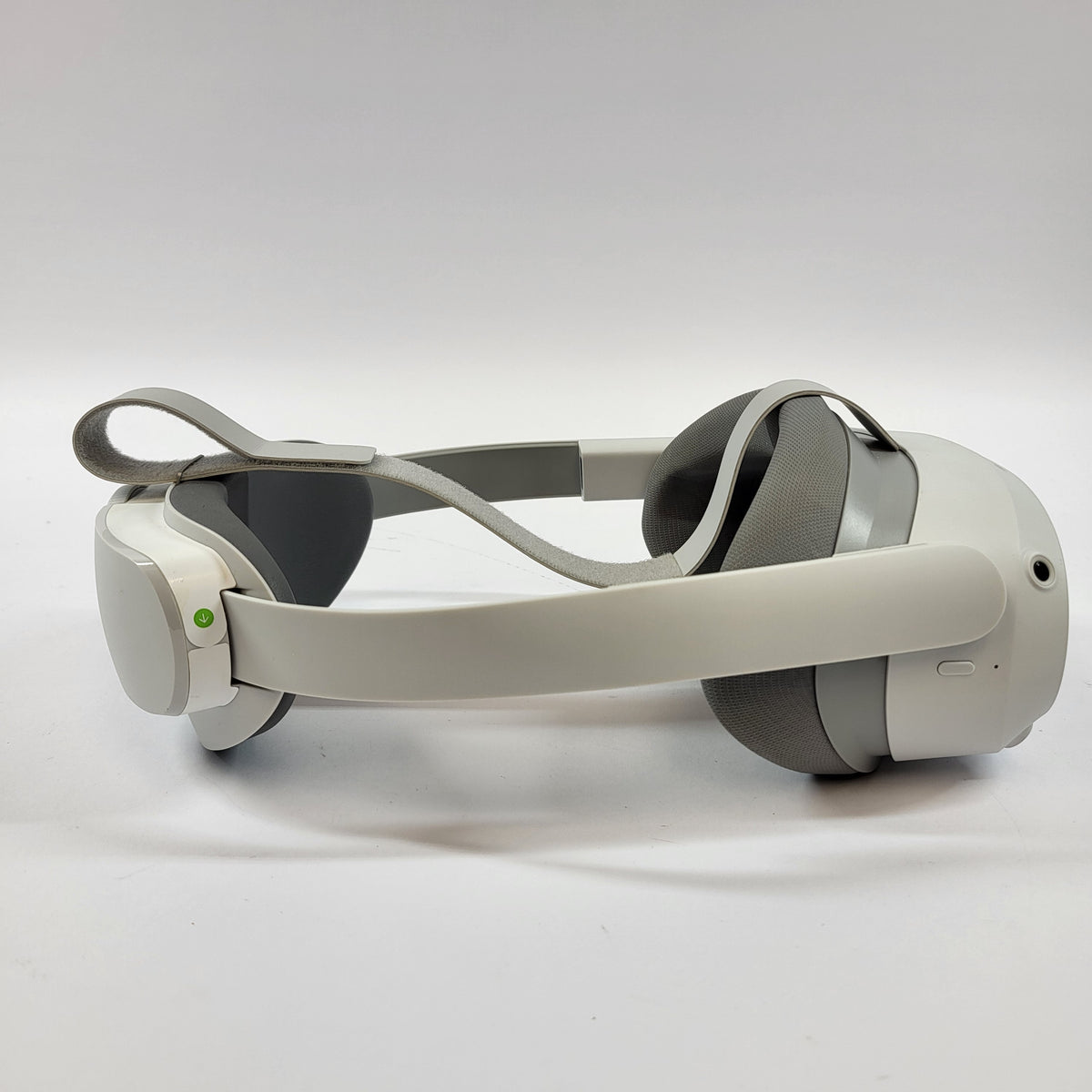 Pico 4 256GB Standalone All-in-One VR Headset A8110