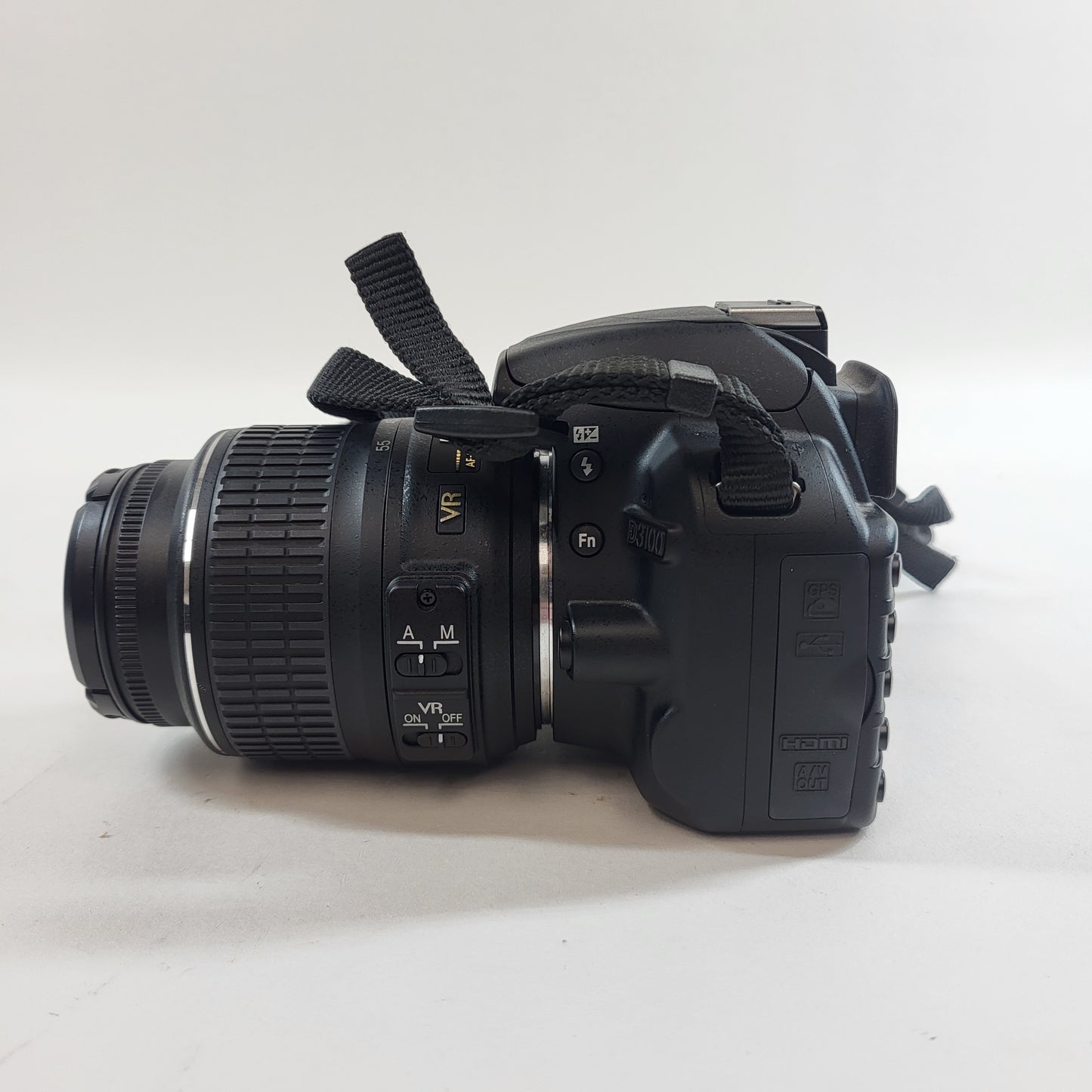 Nikon D3100 14MP SLR 716 Shutter Count