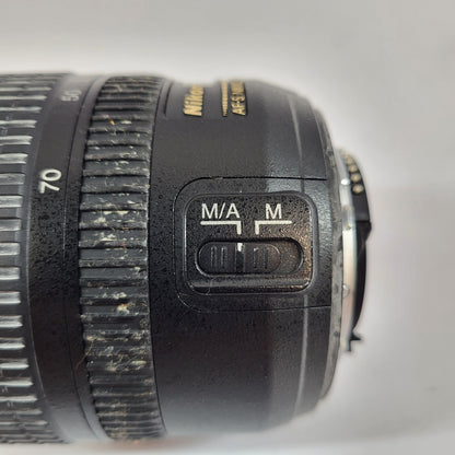 Nikon AF-S DX NIKKOR 18-70mm f/3.5-4.5 G ED Auto & Manual Lens AF