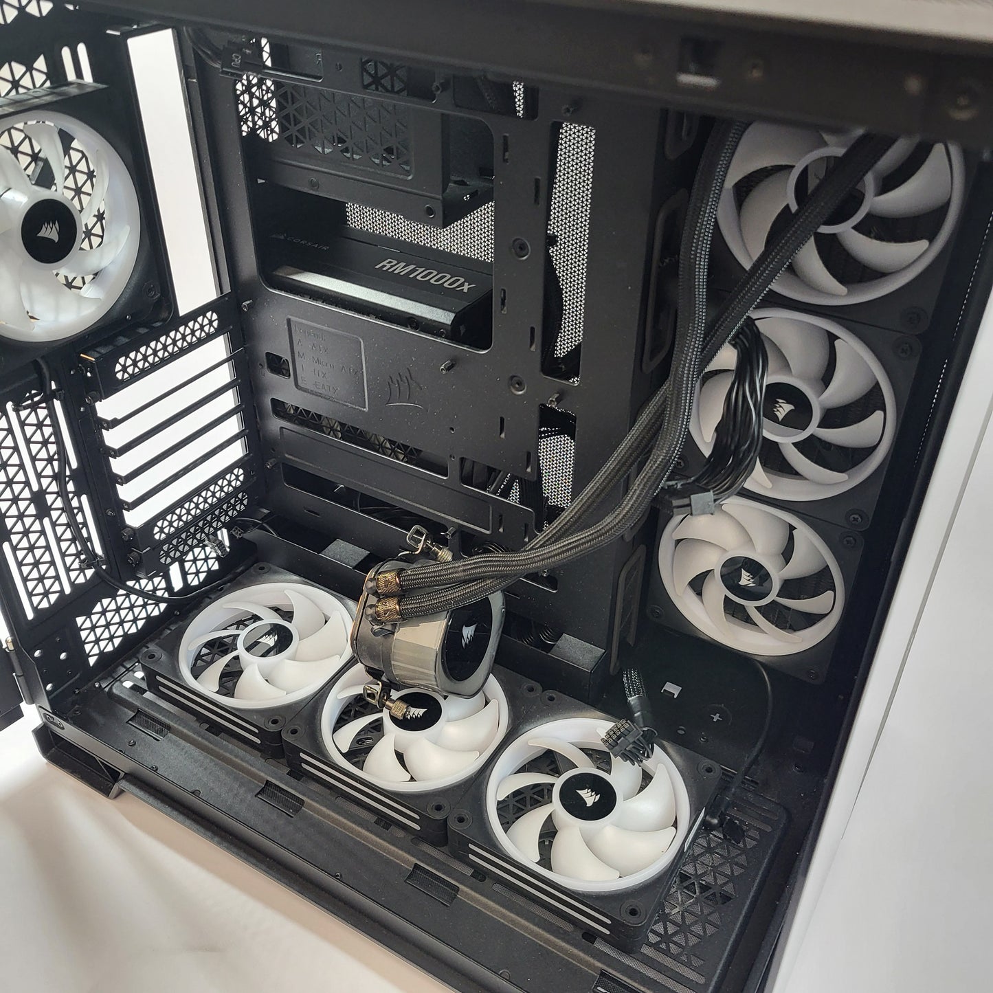 Corsair 6500x RGB LINK PC Case ATX Full Mid Tower Case
