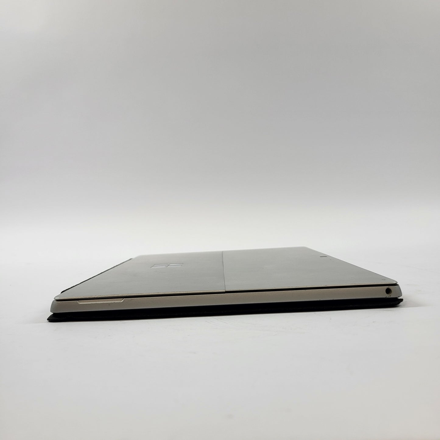 Microsoft Surface Pro 7 12.3" i5-1035G4 1.1GHz 8GB RAM 128GB SSD