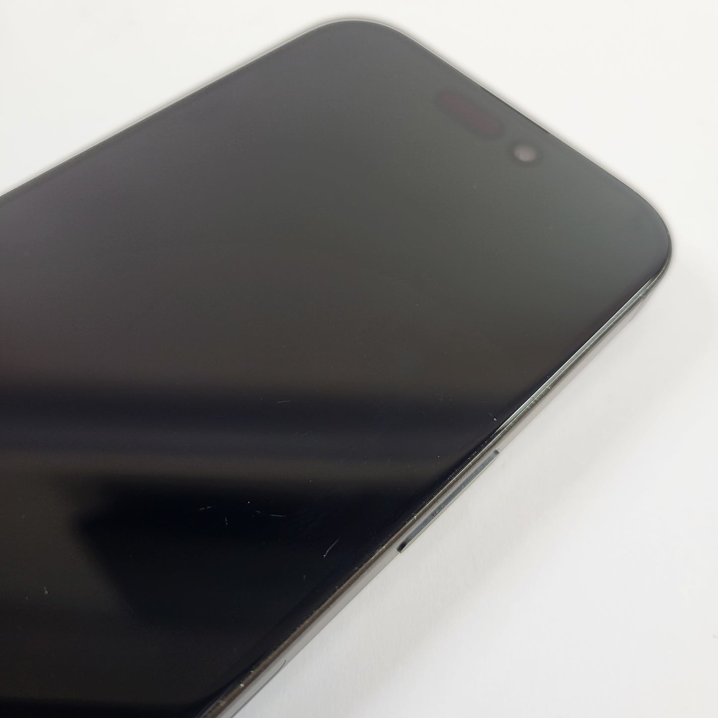 Factory Unlocked Apple iPhone 15 Pro 256GB Black Titanium MTQR3LL/A