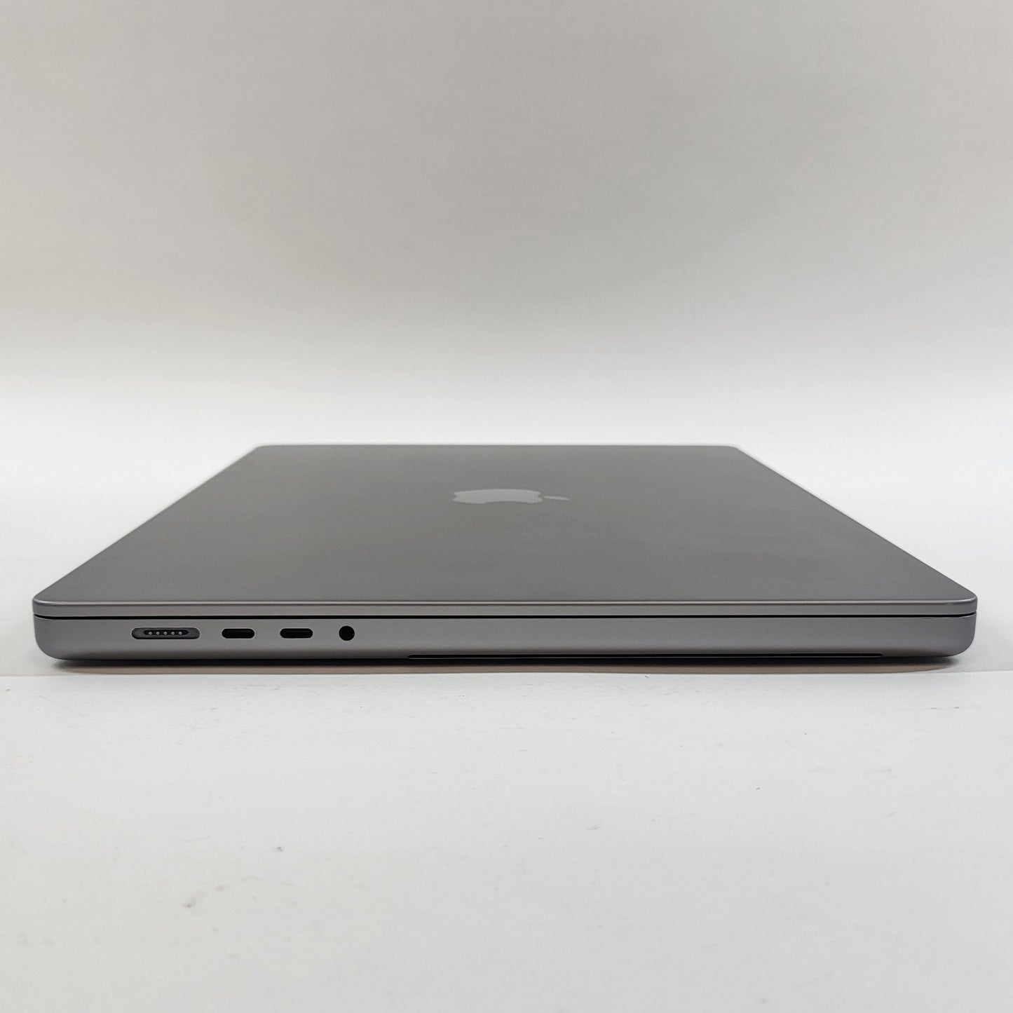 2021 Apple MacBook Pro 16" M1 Max 32C GPU 3.2GHz 32GB RAM 1TB SSD MK1A3LL/A
