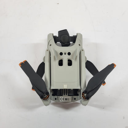 DJI Mini 3 4K Camera Drone MT3PD Fly More Combo