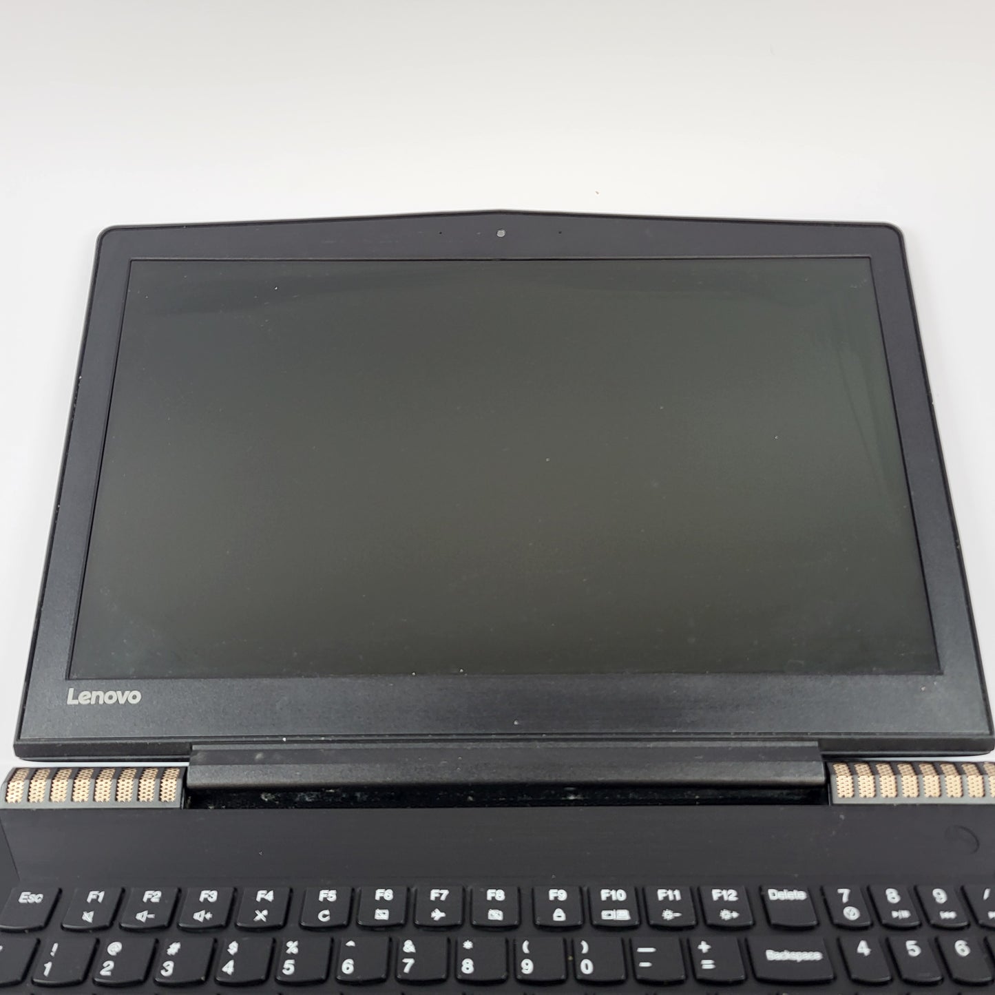 Lenovo Rescuer 80WW 15.6" i7-7700HQ 2.8GHz 8GB RAM 128GB SSD GeForce GTX 1050 Ti