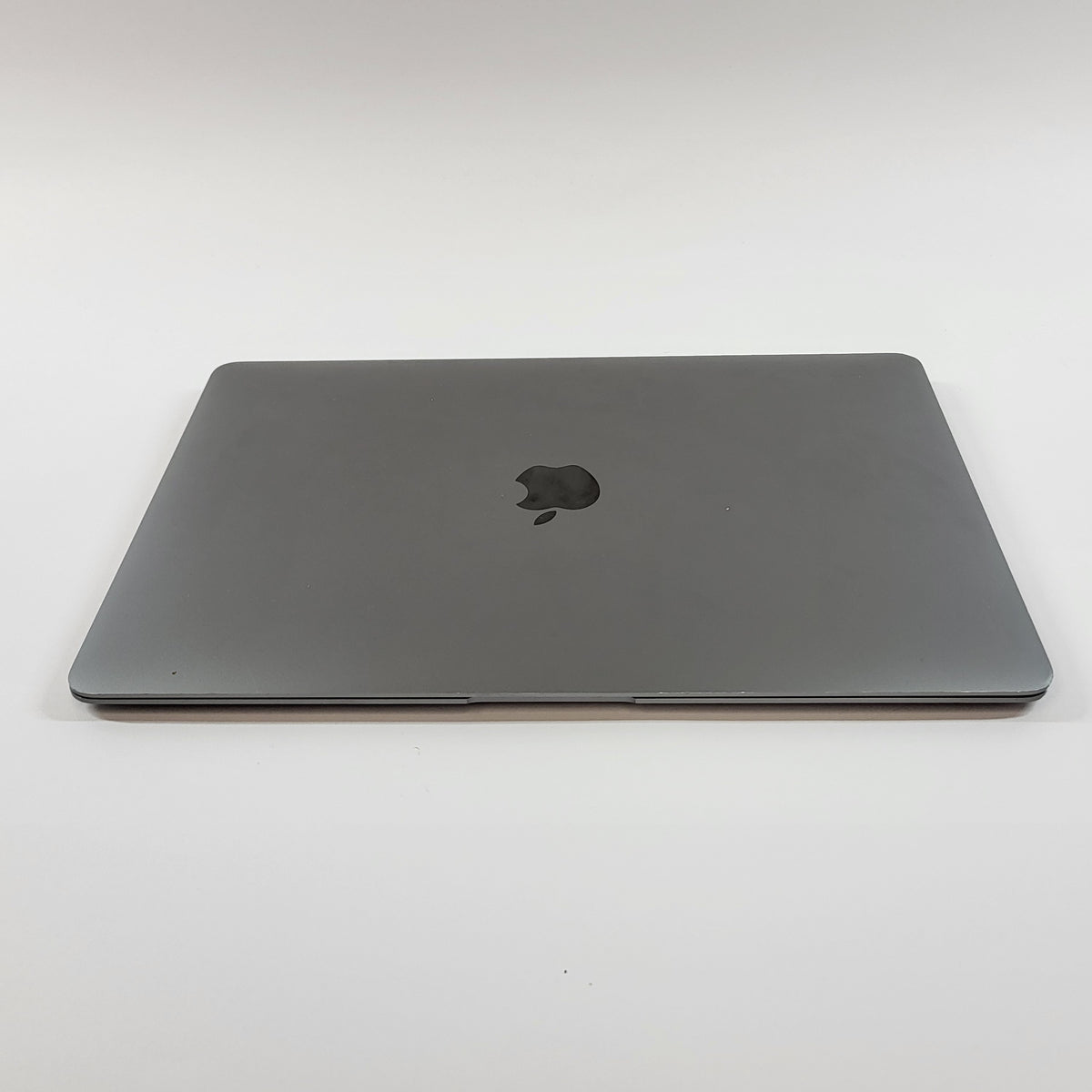 2020 Apple MacBook Air 13.3" i5 1.1GHz 8GB RAM 512GB SSD Space Gray A2179