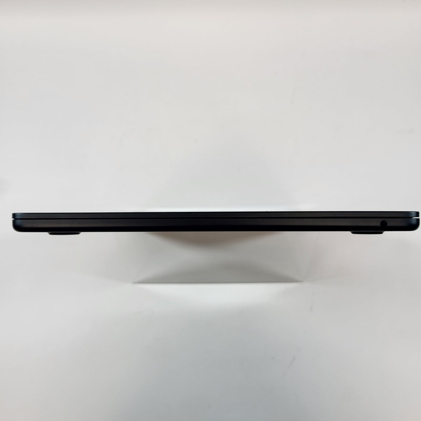 2024 Apple MacBook Air 15" M3 10C GPU 4.0GHz 16GB RAM 512GB SSD MXD43LL/A