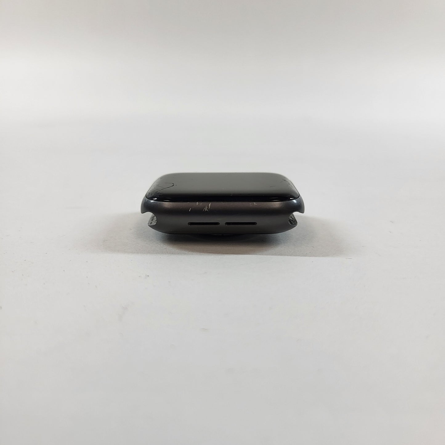 GPS Only Apple Watch Series 5 40MM Space Gray Aluminum MWV82LL/A Face Only