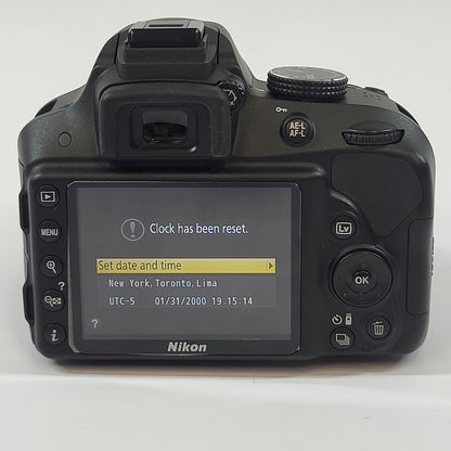 Nikon D3300 24.2MP Digital SLR DSLR Camera 4,298 Shutter Count