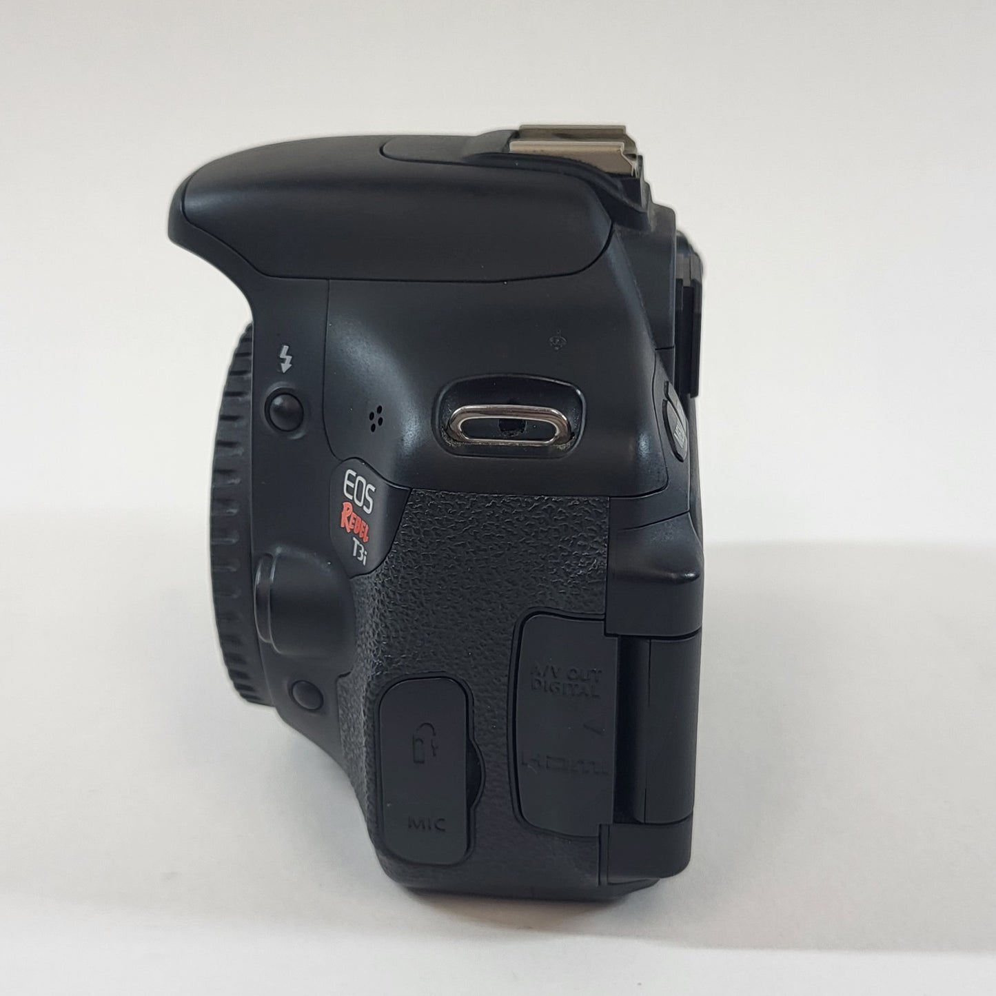 Canon EOS Rebel T3i 18.0MP Digital SLR DSLR Camera N/A Shutter Count