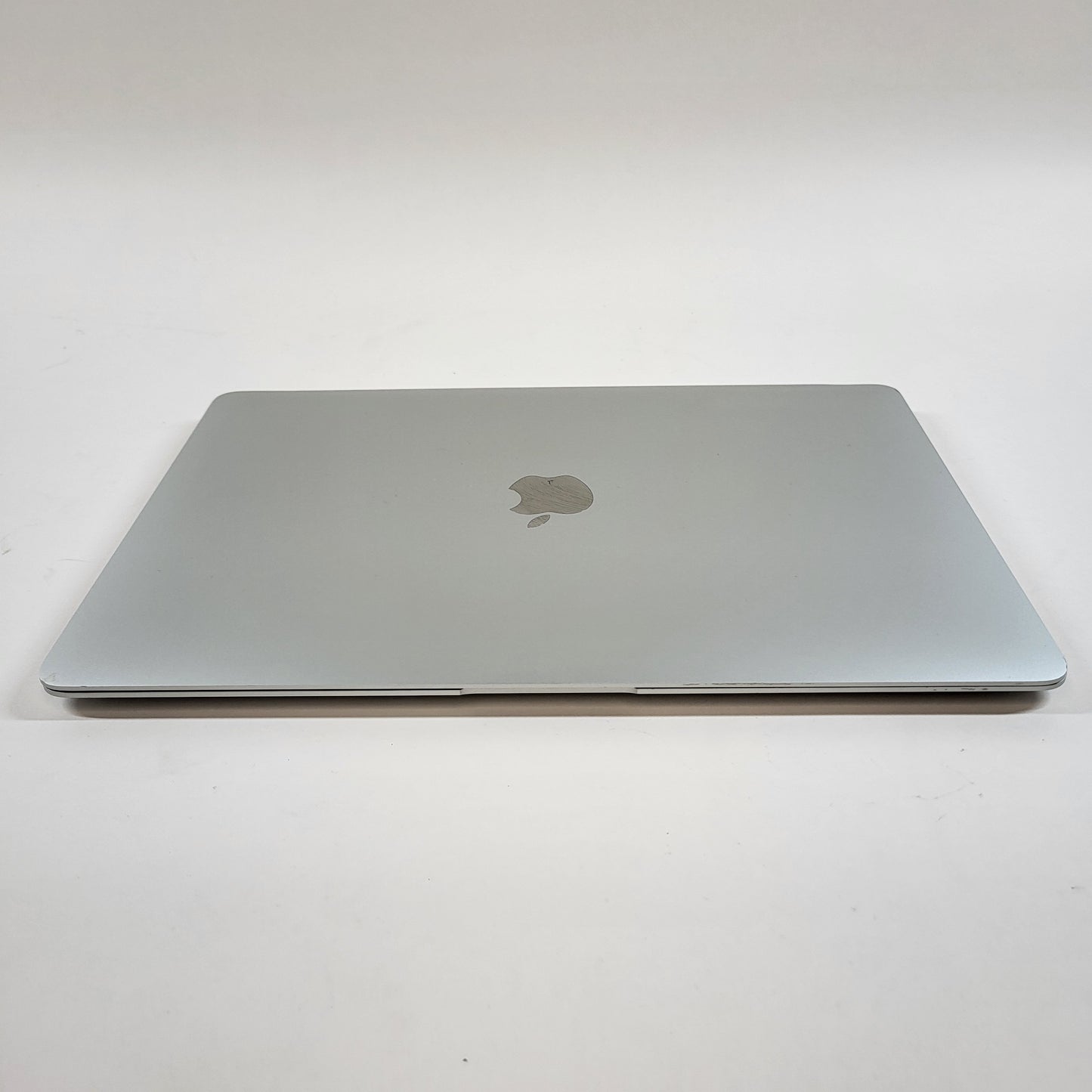 2020 Apple MacBook Air 13.3" M1 8C GPU 3.2GHz 8GB RAM 256GB SSD A2337