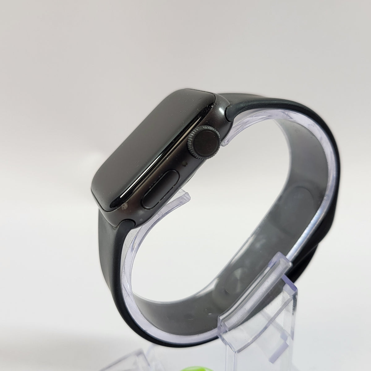 GPS Only Apple Watch Series 5 40MM Space Gray Aluminum Black Sport Band A2092