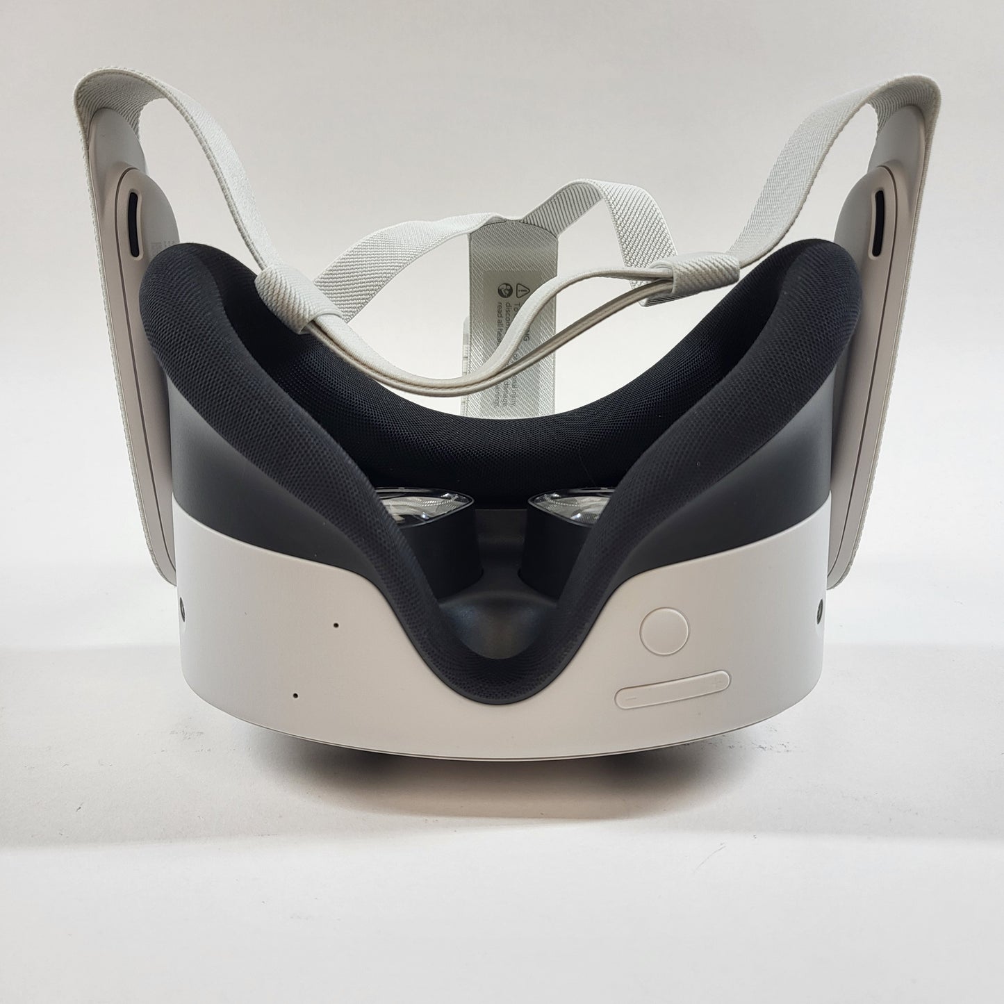 Meta Quest 3S 128GB Standalone All-in-One VR Headset P97