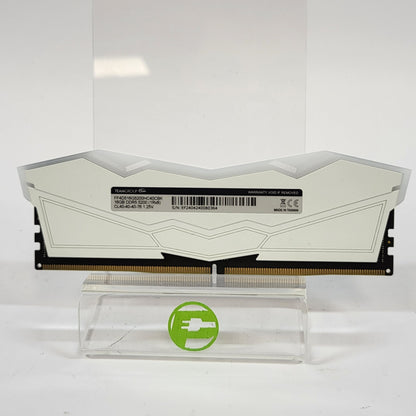 TeamGroup T-Force Delta RGB 16GB (1x16GB) RAM DDR5 5200MHz FF4D516G5200HC40CBK
