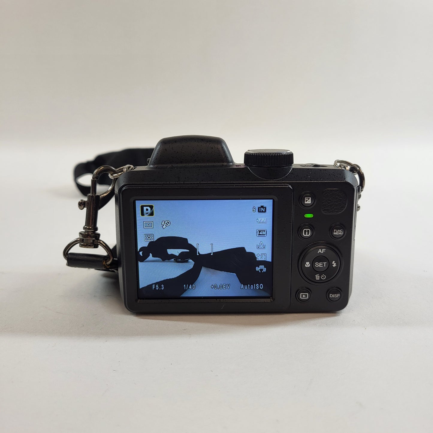 HP D3500 14.1MP Digital Camera