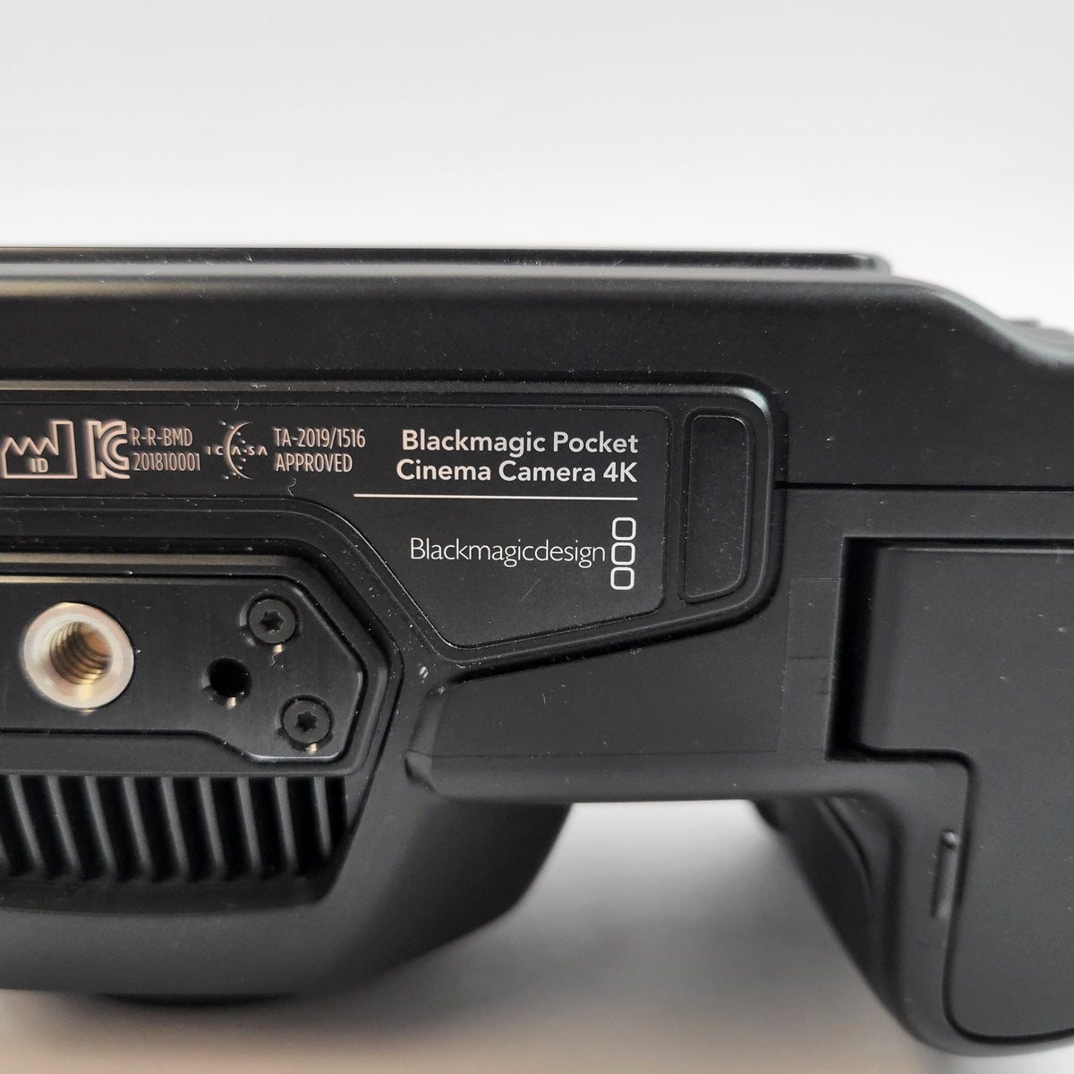 Blackmagic Design Pocket Cinema Camera 4K 8.8 Micro Four Thirds 4/3 Mount Digita