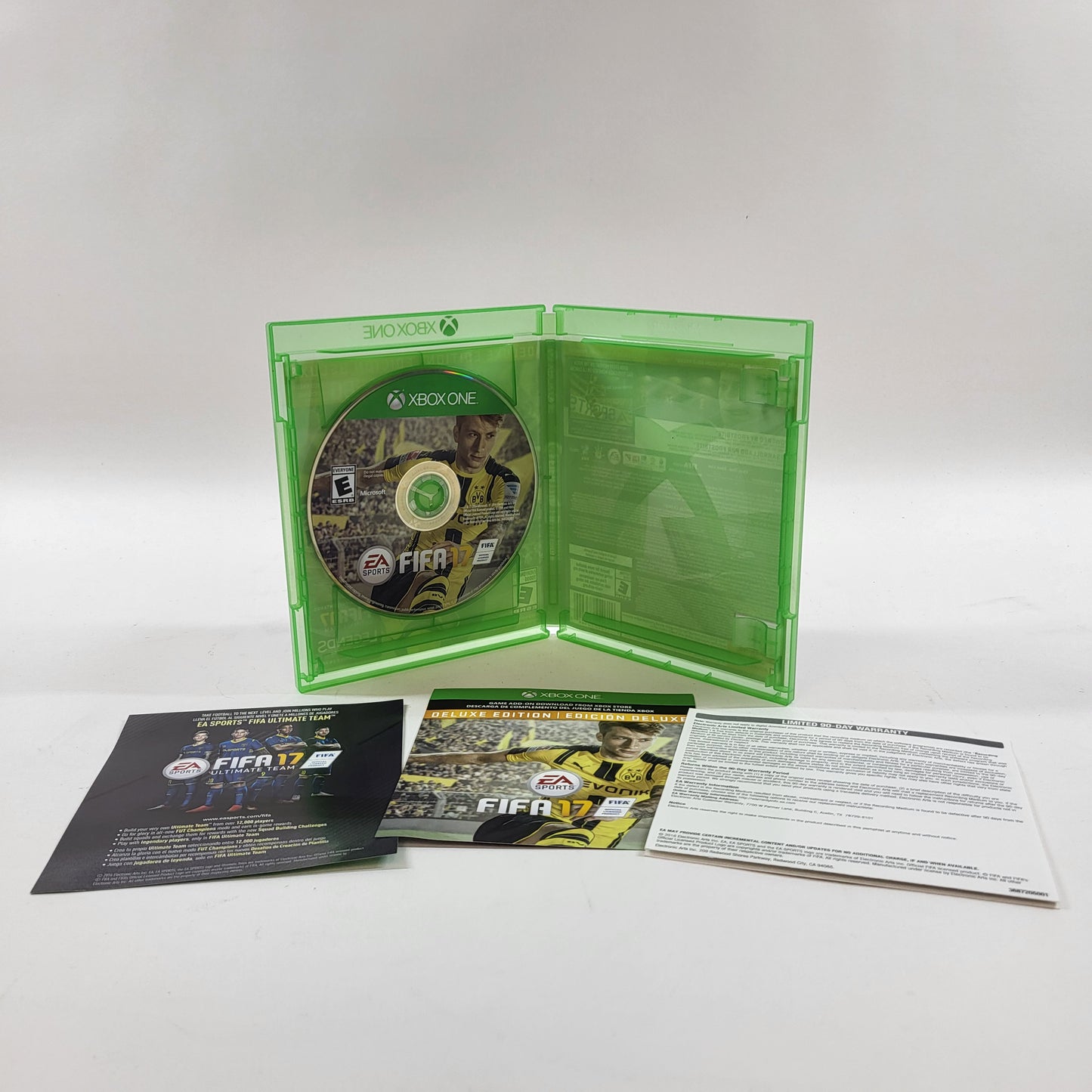 FIFA 17 [Deluxe Edition] (Microsoft Xbox One, 2016)