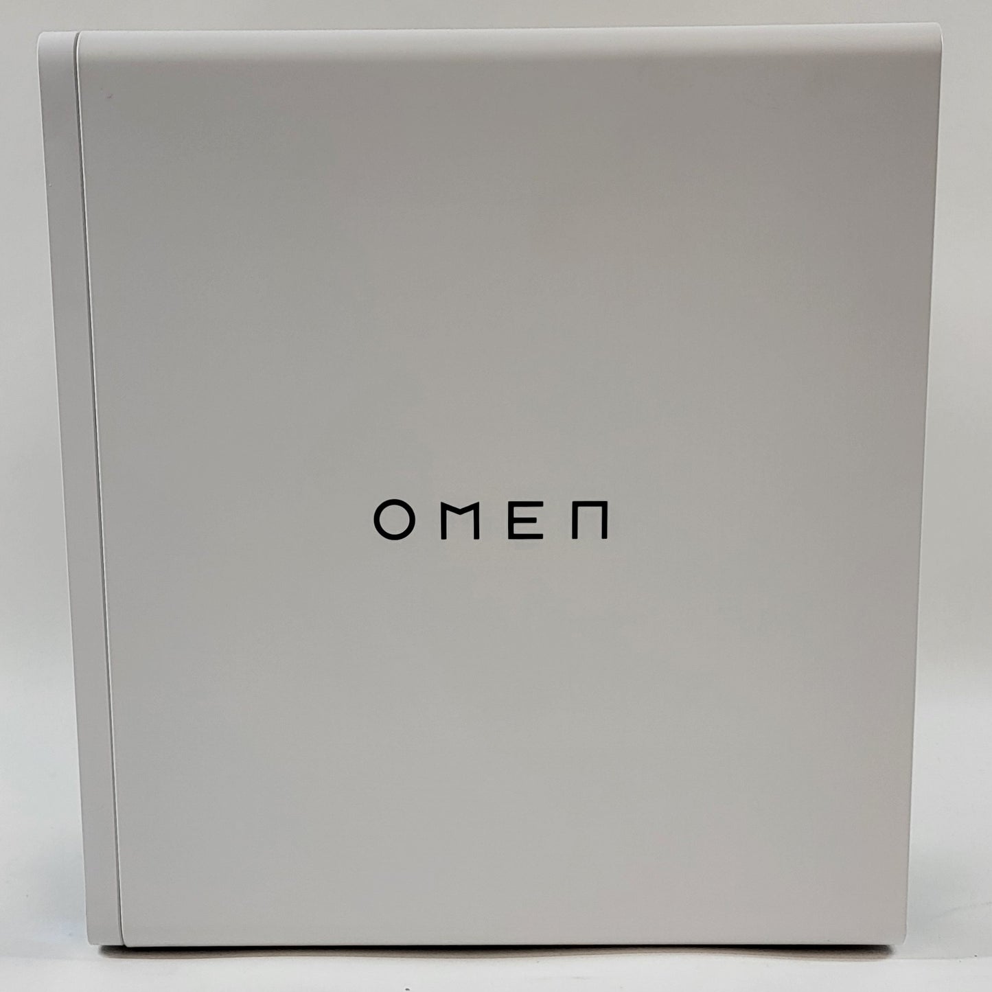 HP Omen 16L B0FXJ5GM9M i5-14400F 2.50GHz 16GB RAM 512GB SSD GeForce RTX 3050