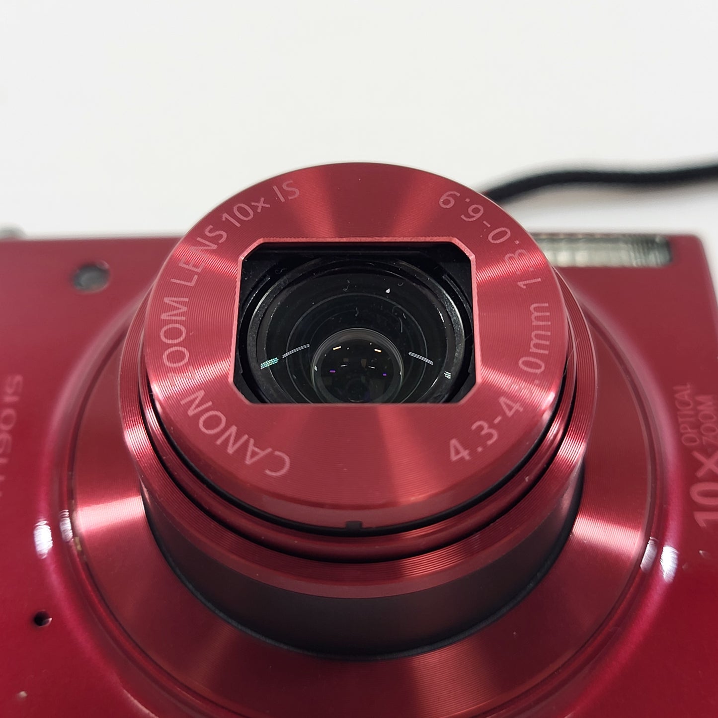 Canon PowerShot ELPH 190 IS 20.0MP Compact Digital Camera