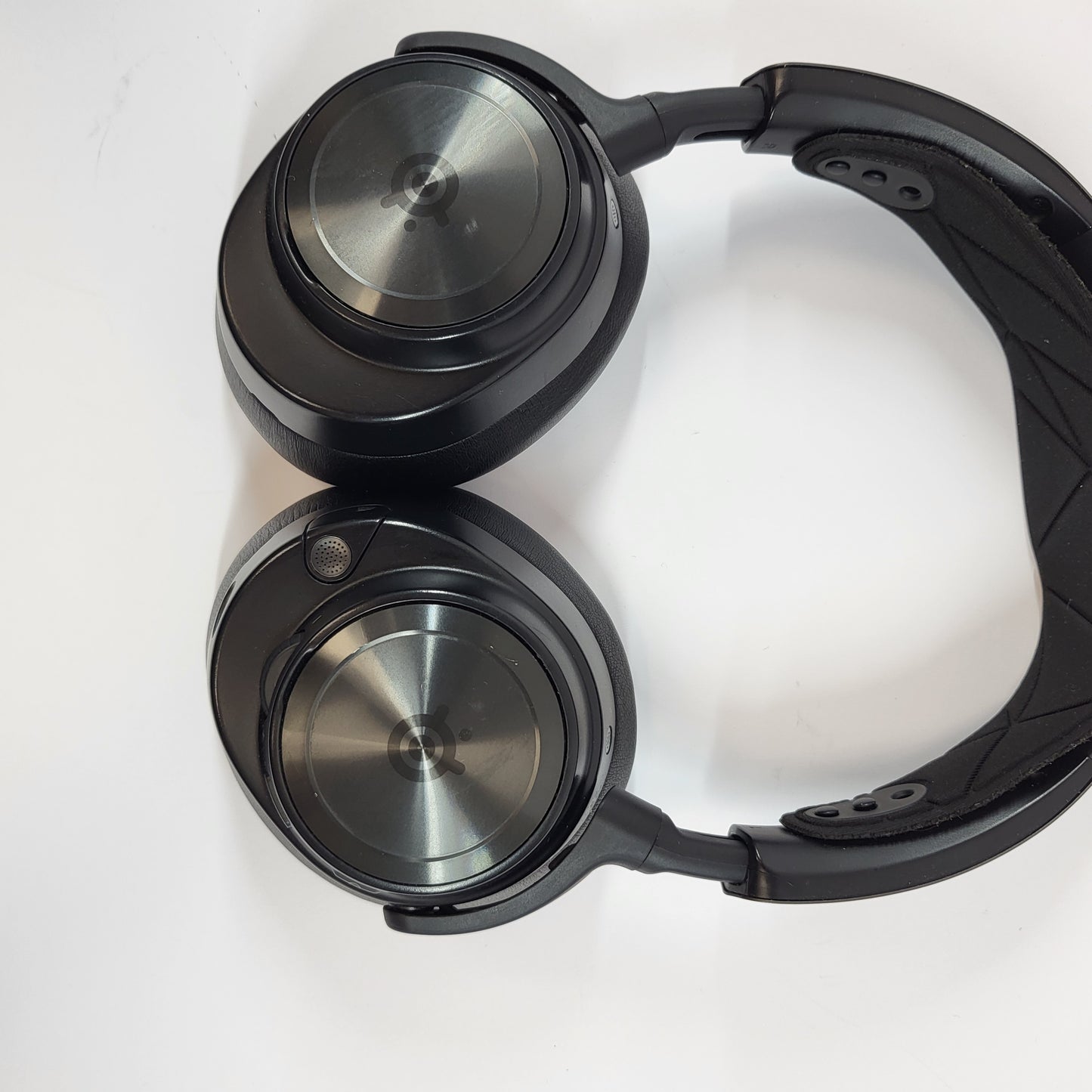 SteelSeries Arctis Nova Pro Wireless Over Ear Gaming Headset Black 61473