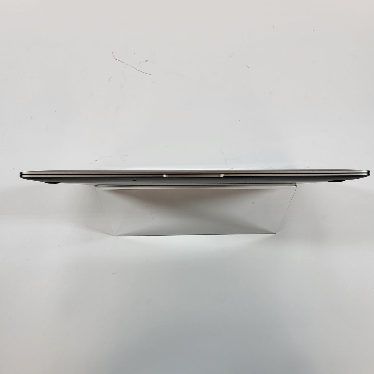 2019 Apple MacBook Air 13.3" i5 1.6GHz 8GB RAM 128GB SSD Space Gray A1932