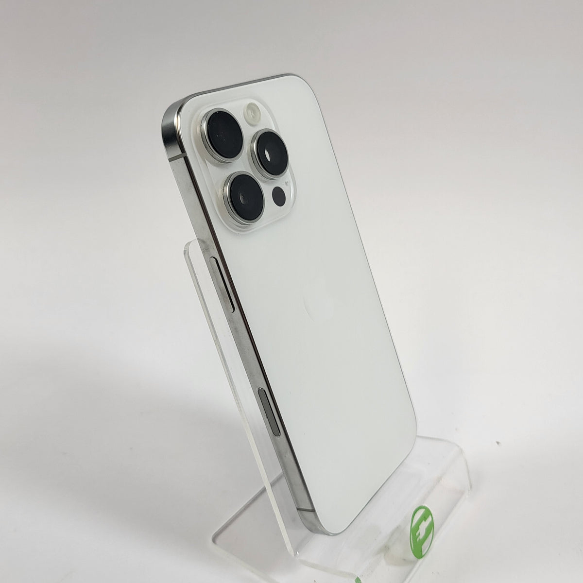 Unlocked Apple iPhone 16 Pro 128GB 26.6.1 White Titanium MYMA3LL/A