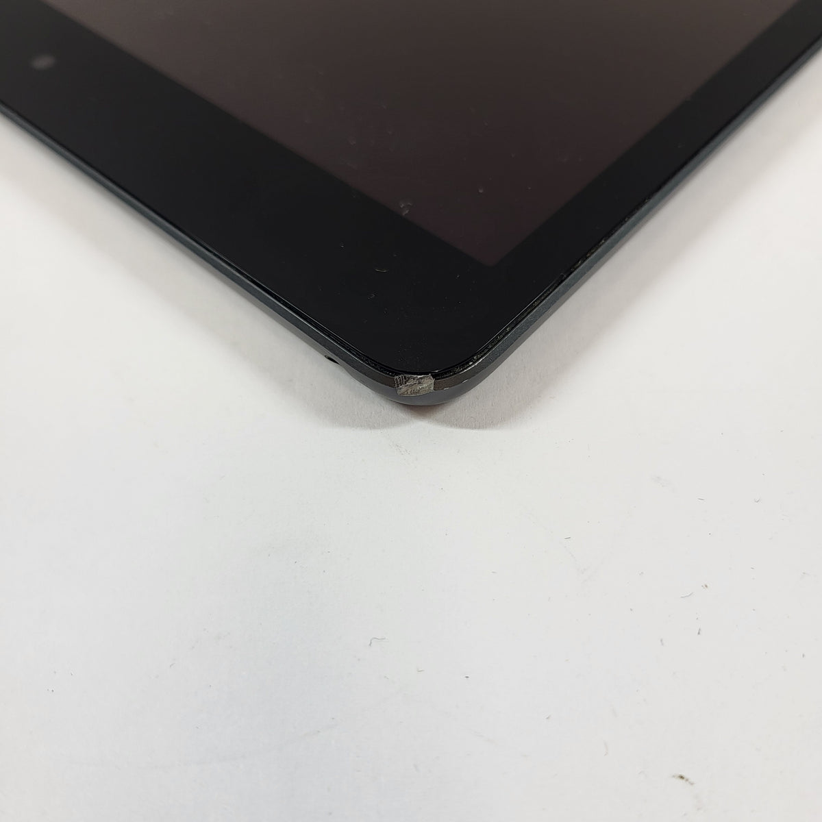 WiFi Only Apple iPad 9th Gen 64GB 26.2.1 Space Gray MK2K3LL/A