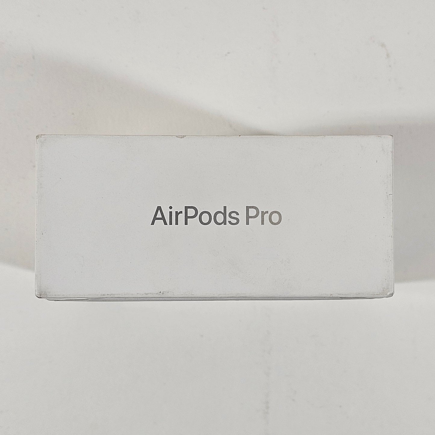 New Apple AirPods Pro 2nd Gen MagSafe Charging Case A3048 A3047 A2968 MTJV3LL/A