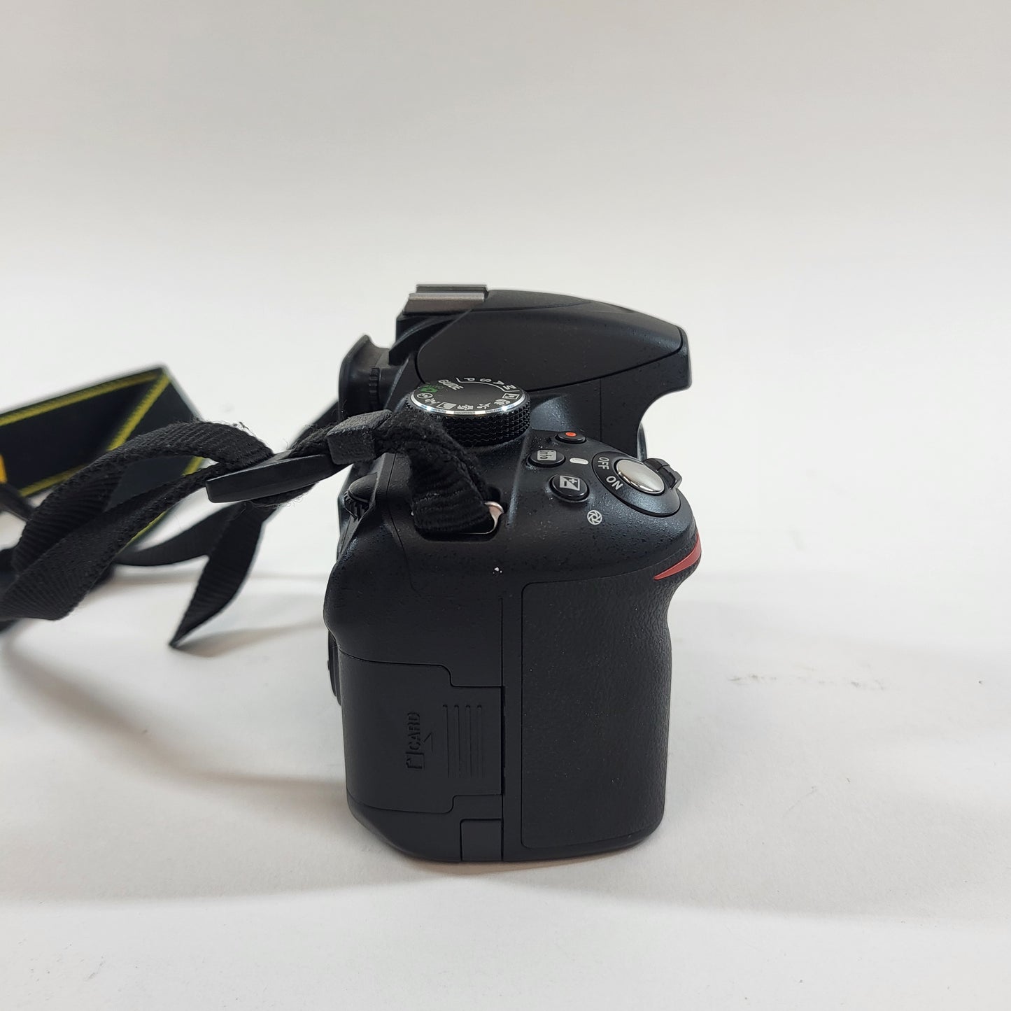 Nikon D3200 24MP Digital SLR DSLR Camera 2472 Shutter Count READ