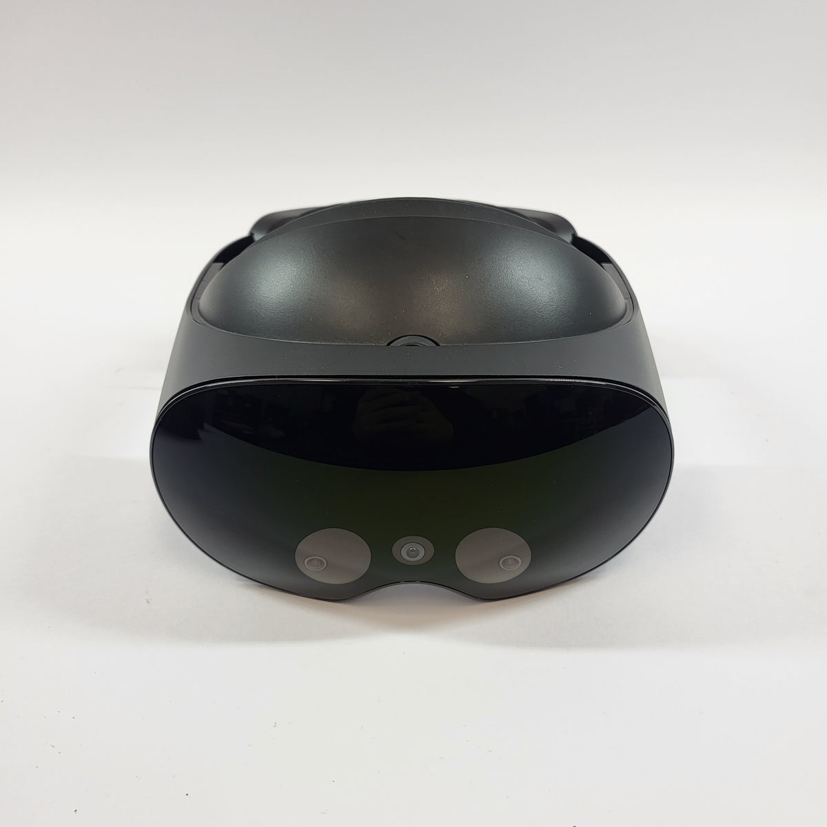 Meta Quest Pro 256GB Standalone All-in-One VR Headset DK94EC