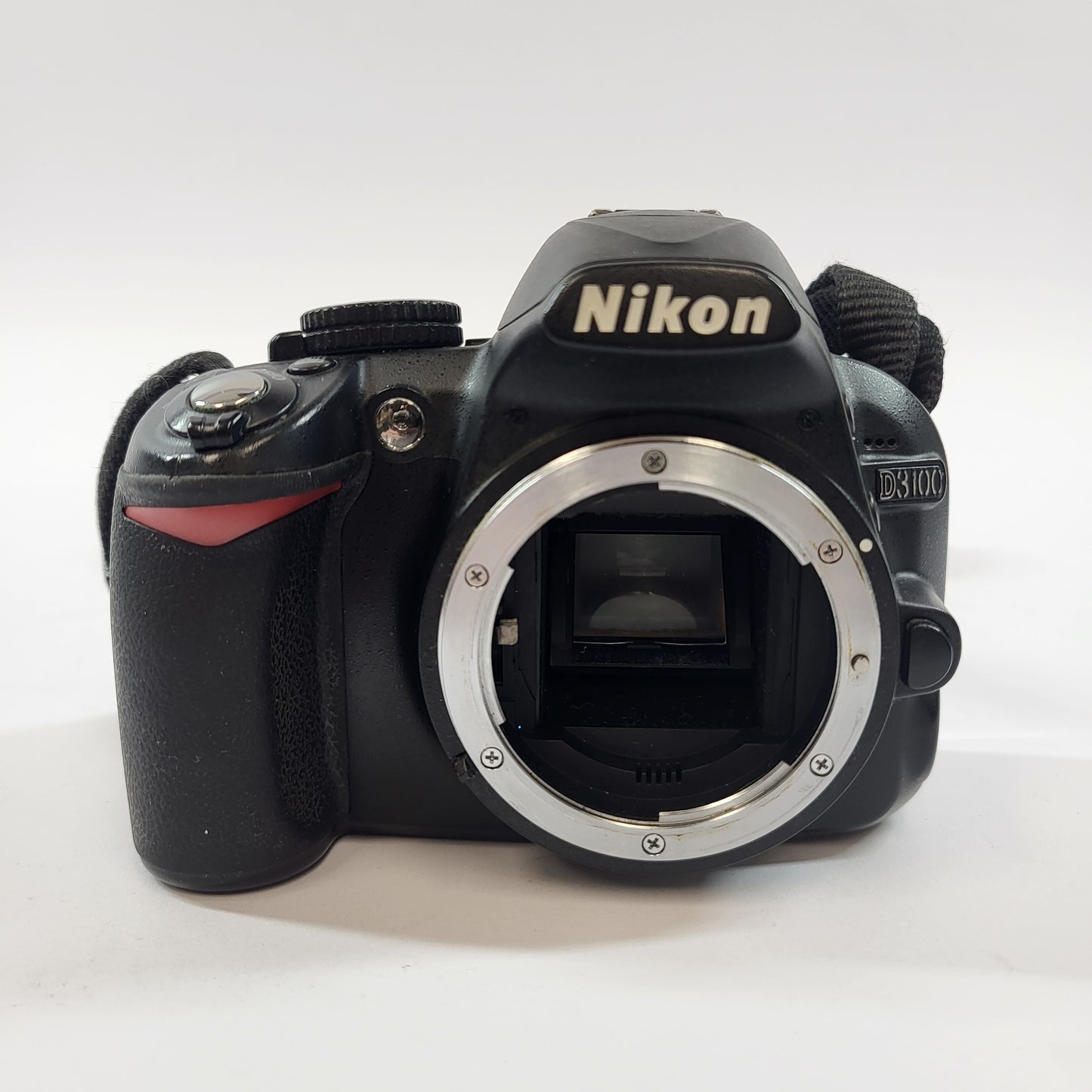 Nikon D3100 14.2MP Digital SLR DSLR Camera 55272 Shutter Count