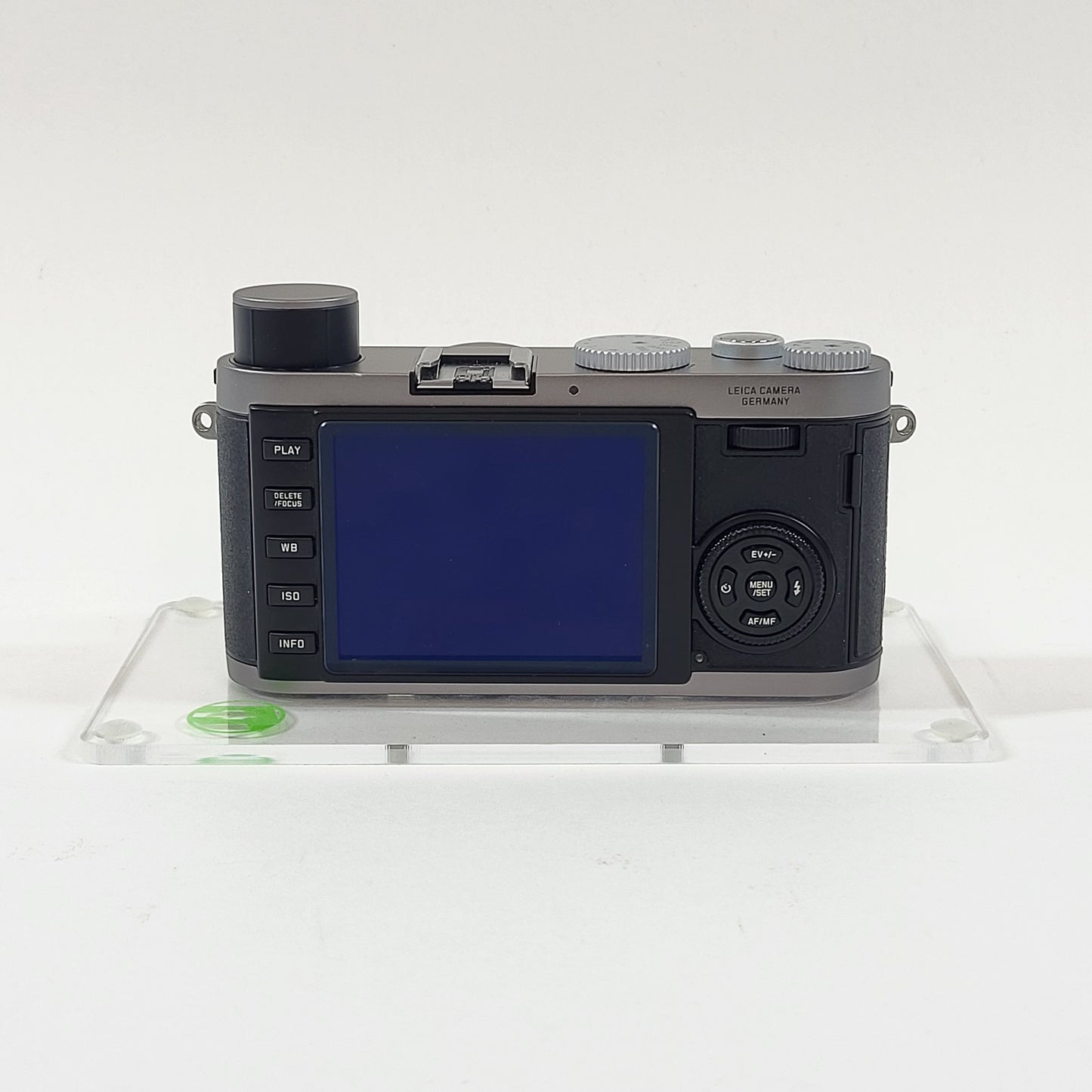 Leica X1 12.2MP Digital Camera READ