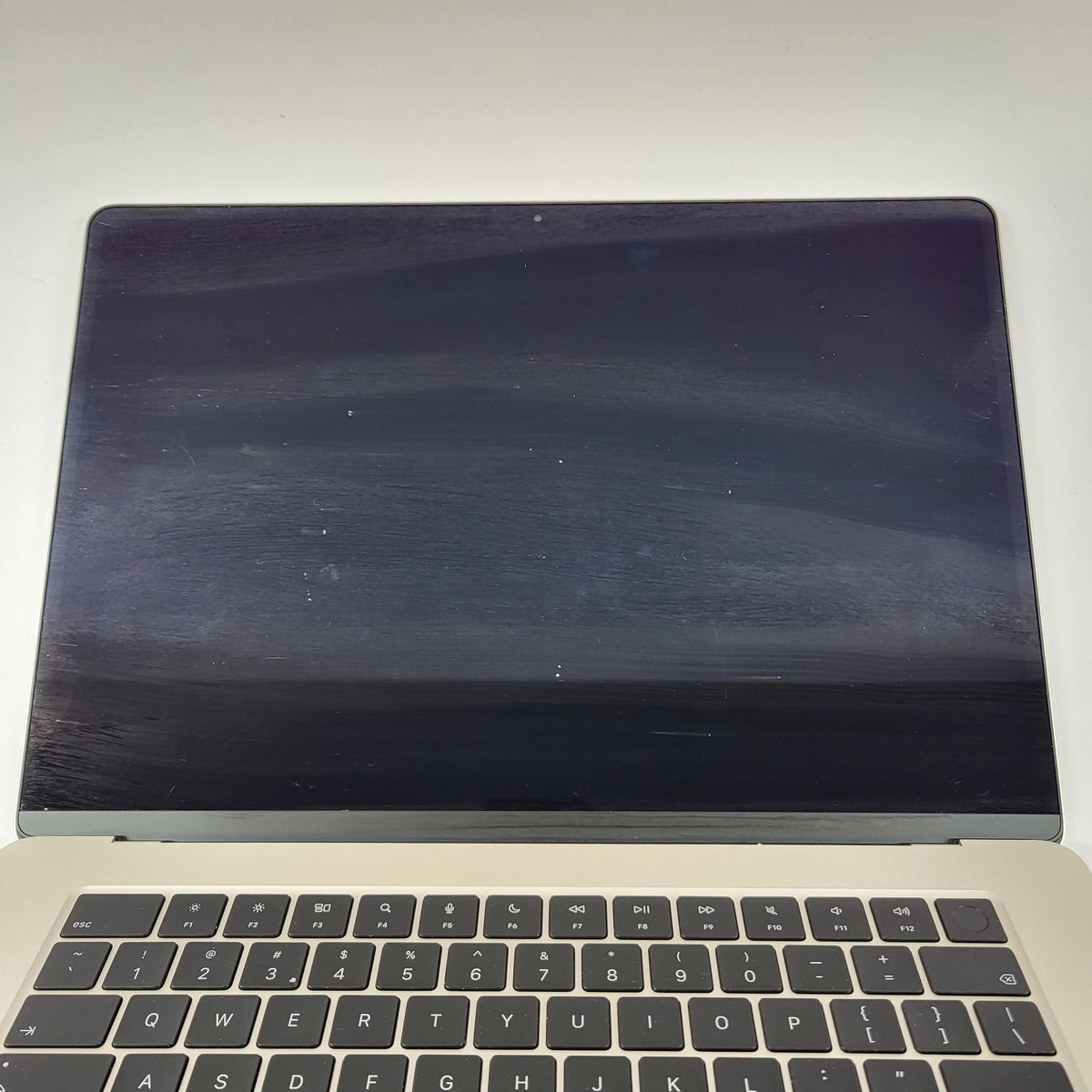 2025 Apple MacBook Air 15" M5 10C GPU 4.6GHz 16GB RAM 512GB SSD MDVD4LL/A