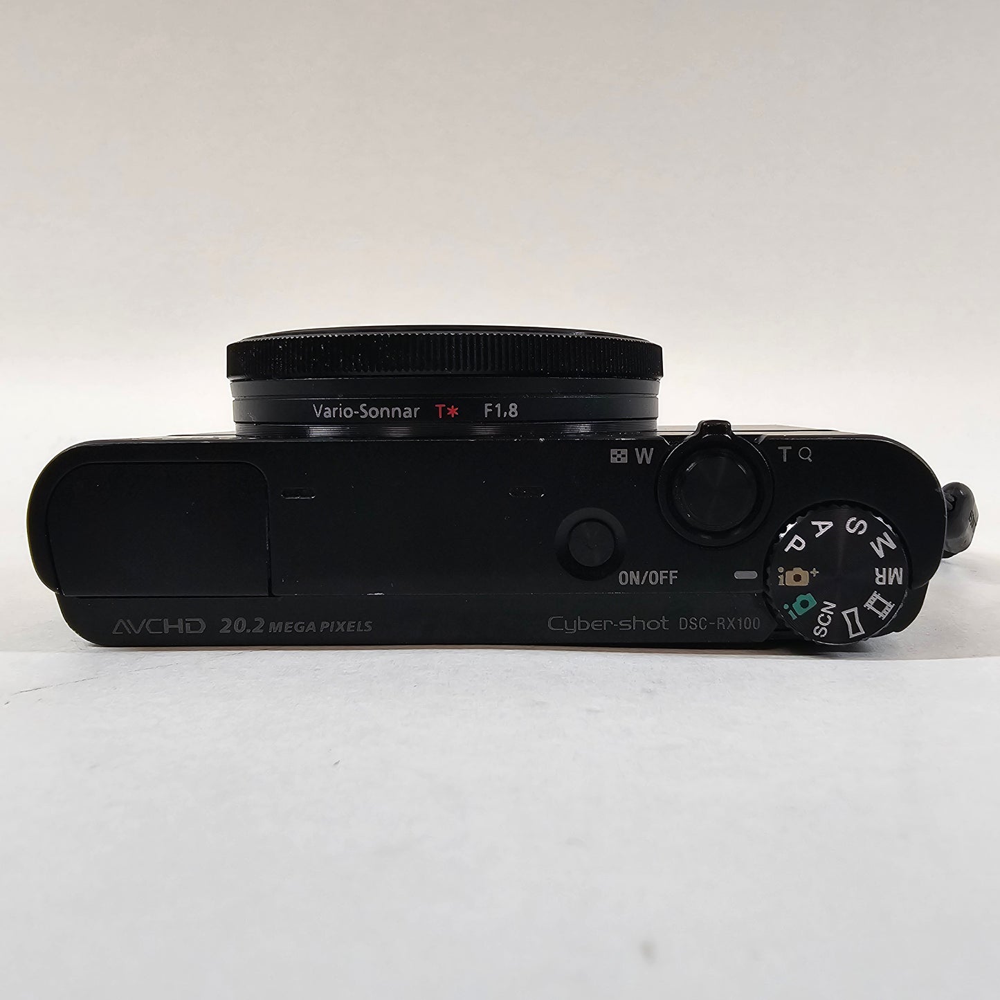 Sony Cybershot DSC-RX100 20.1MP Full-Frame Mirrorless Digital Camera