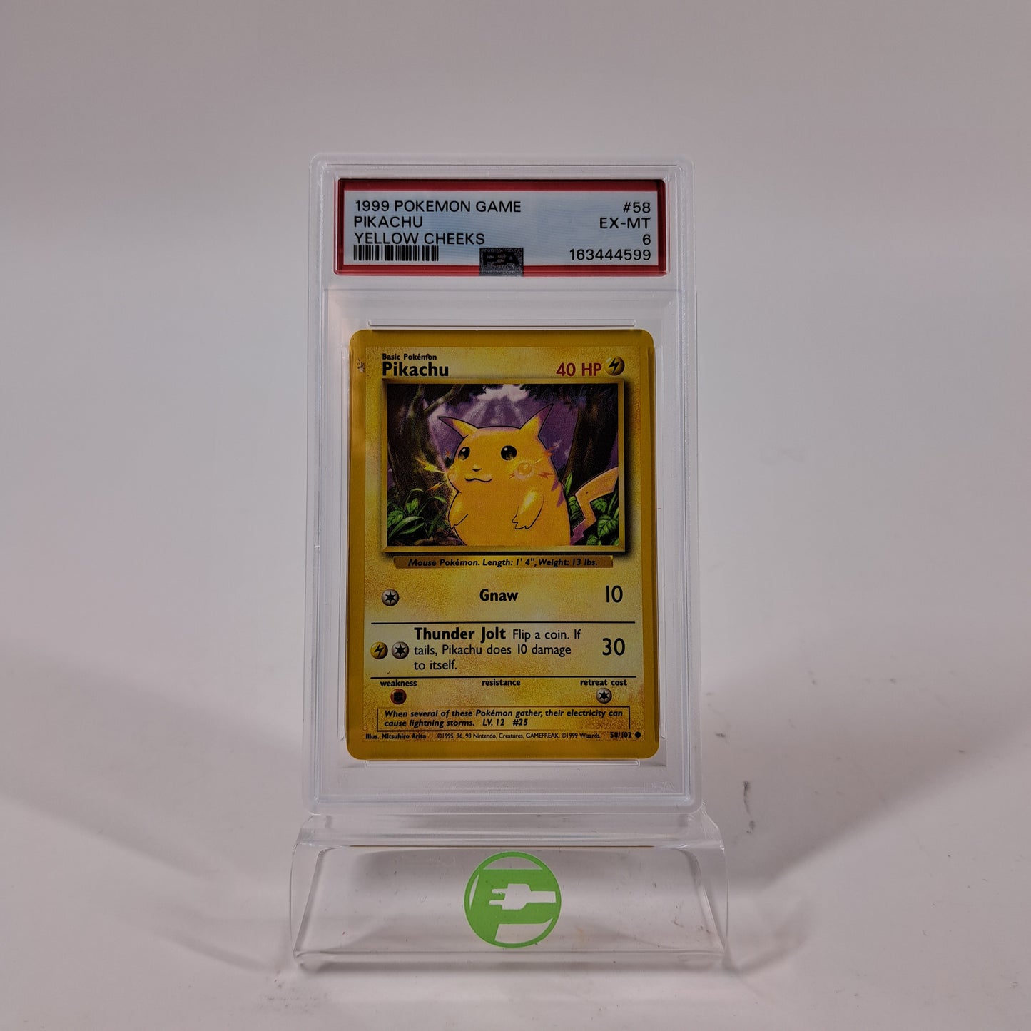 Pokémon TCG Base Set Pikachu yellow cheeks 58/102 Regular English PSA 6