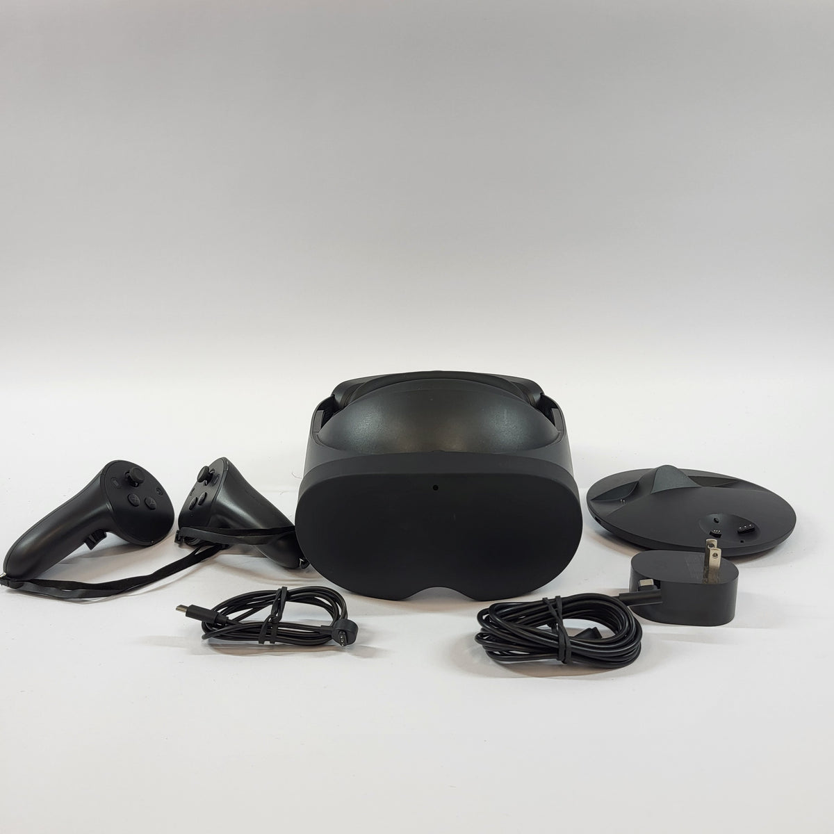 Meta Quest Pro 256GB Standalone All-in-One VR Headset DK94EC