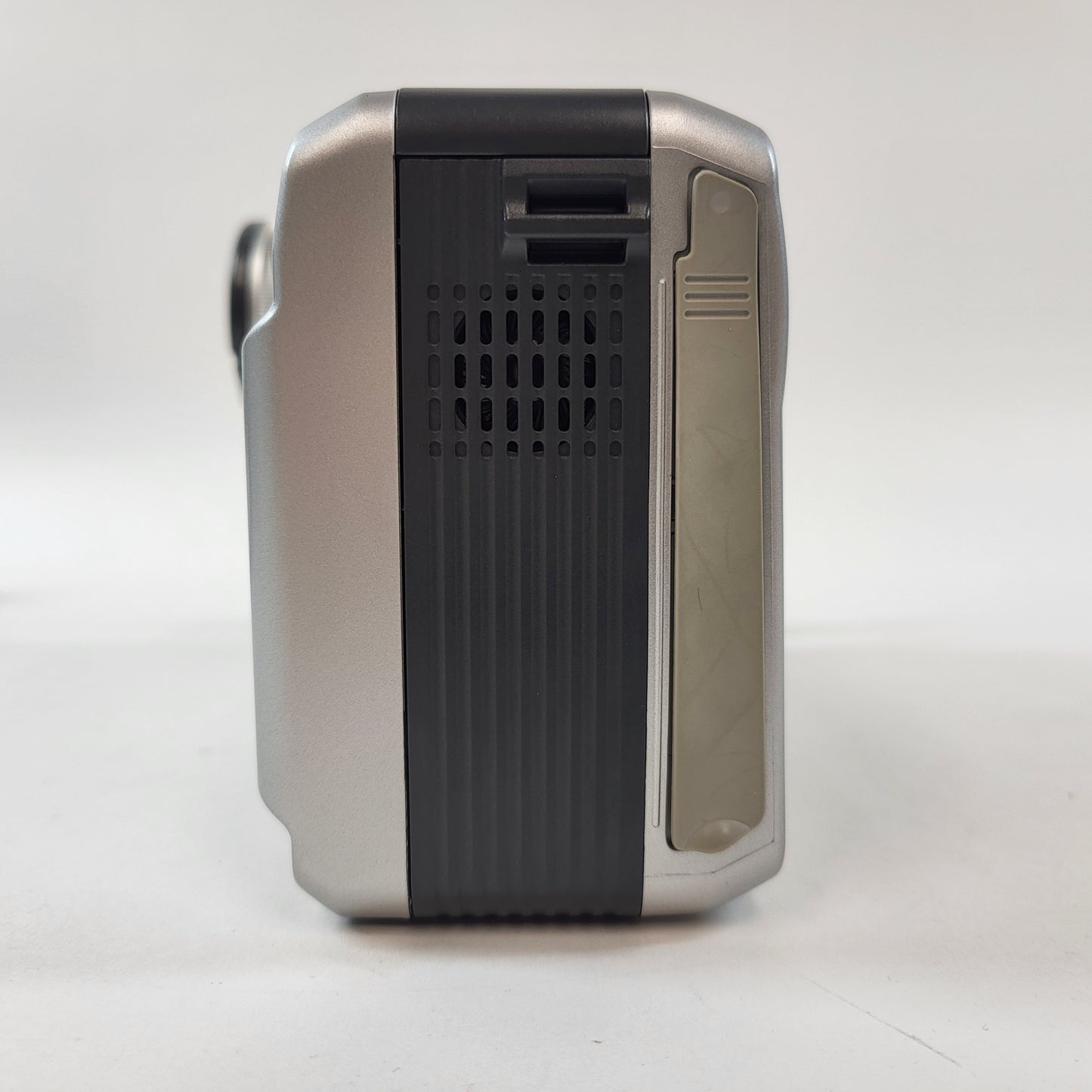Sharp Viewcam Cassette Video Camcorder VL-AH151 HI-8
